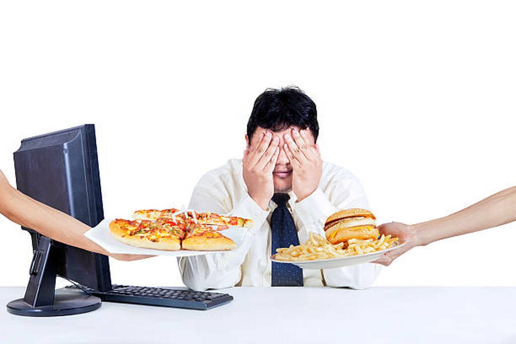 Makan Seadanya Bikin Tubuh Kacau? Saatnya Pria Produktif Perbaiki Nutrisi dengan Spencer’s MealBlend Makan Seadanya Bikin Tubuh Kacau? Saatnya Pria Produktif Perbaiki Nutrisi dengan Spencer’s MealBlend