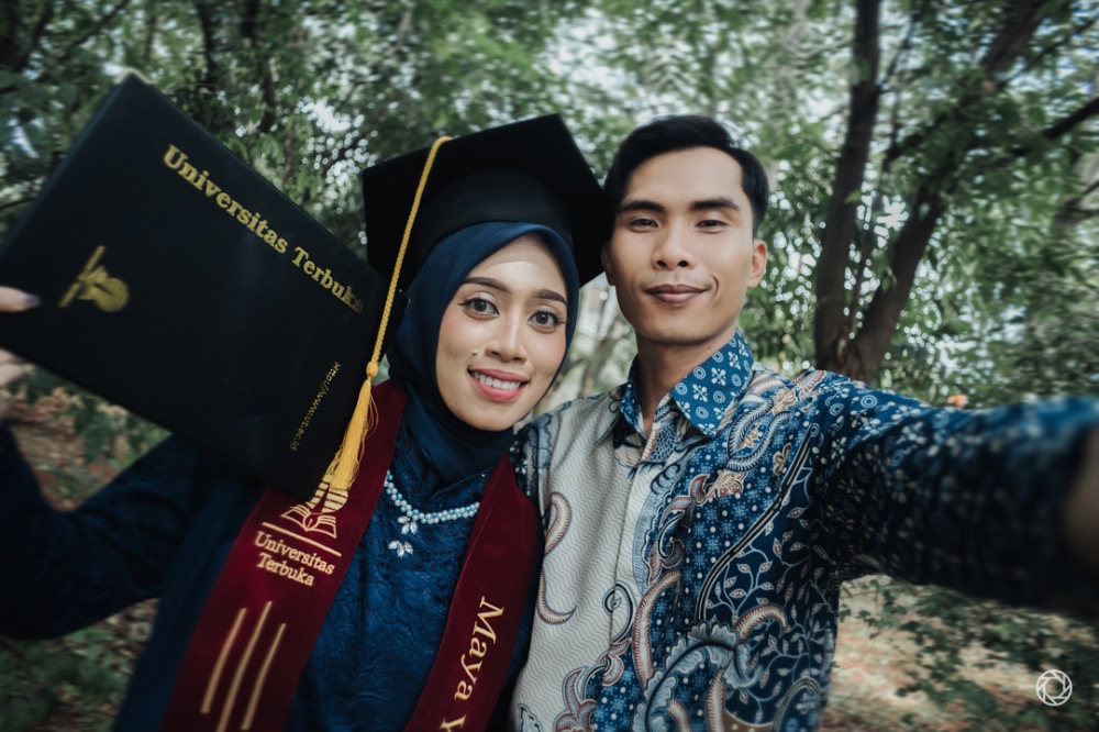 Maya Graduation Session at UT