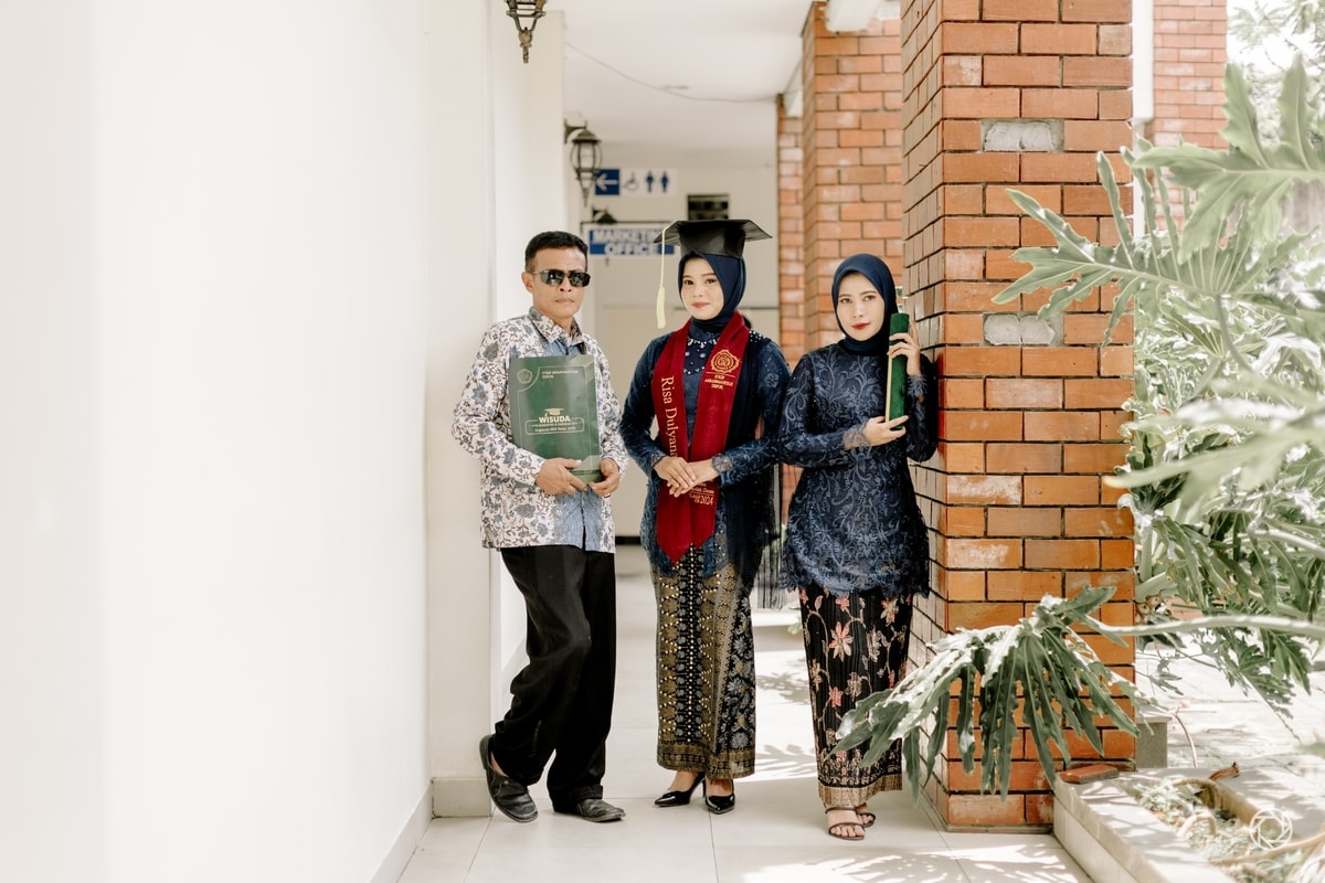Ica Graduation Session at STKIP ARRAHMANIYAH
