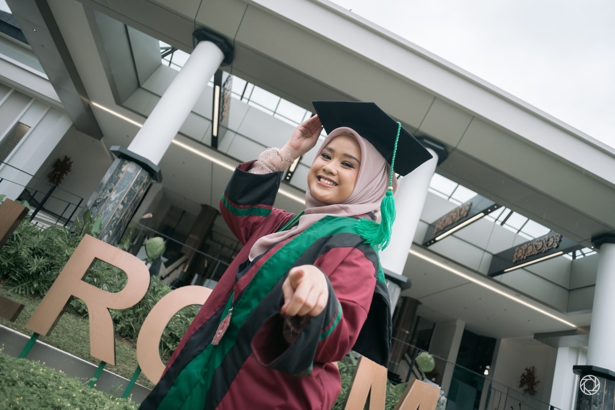 Zia Graduation Session at STAIMI