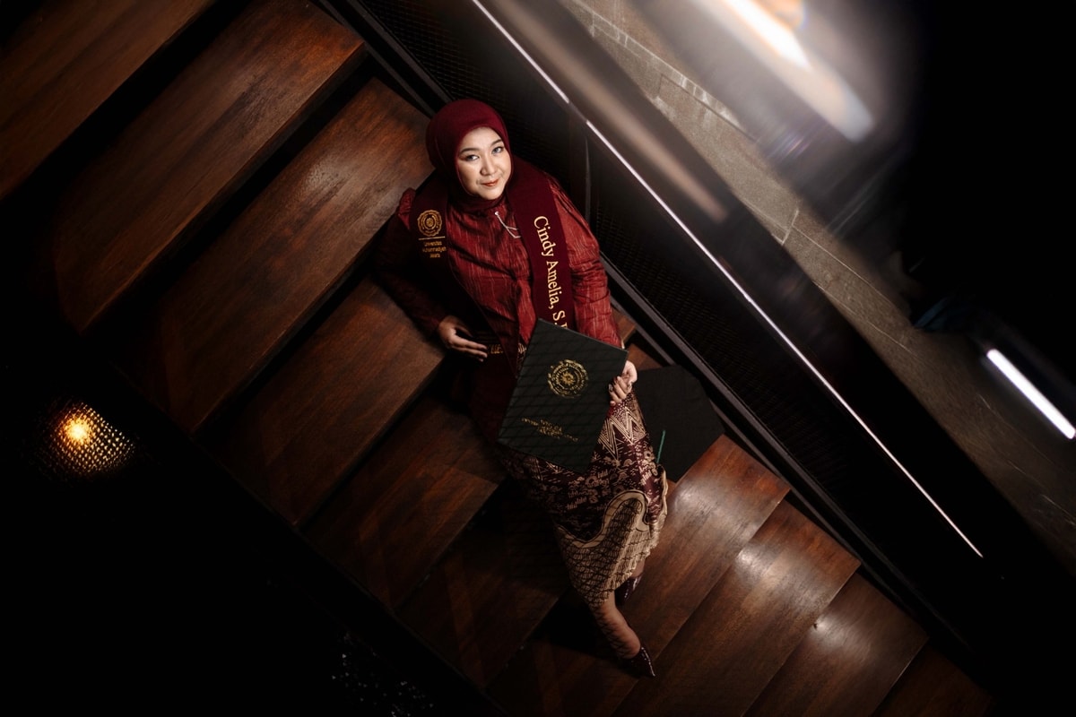 Cindy Graduation Session at KAMPUNG BELANG