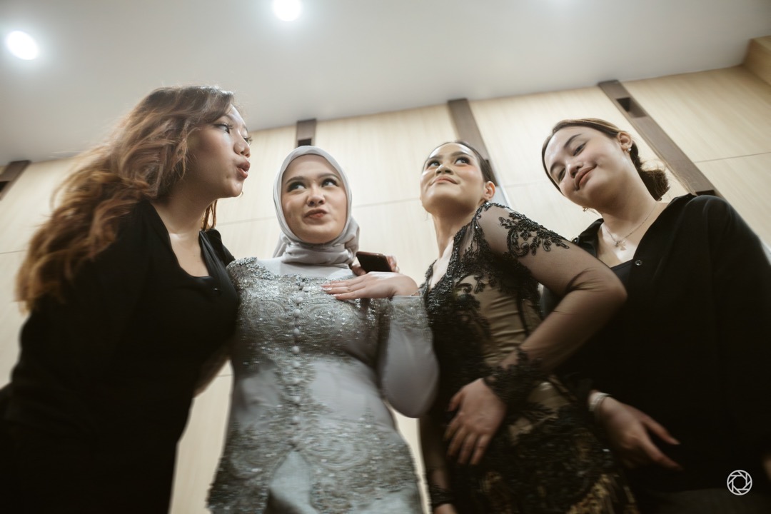 Liola Graduation Session at TMII