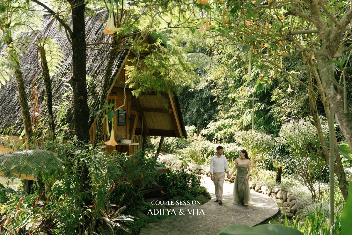 Aditya & Vita - Couple Session