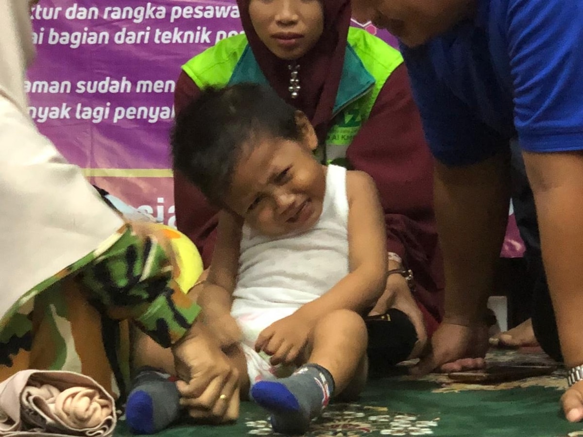 Gambar 9: Leher Bayi Bermasalah