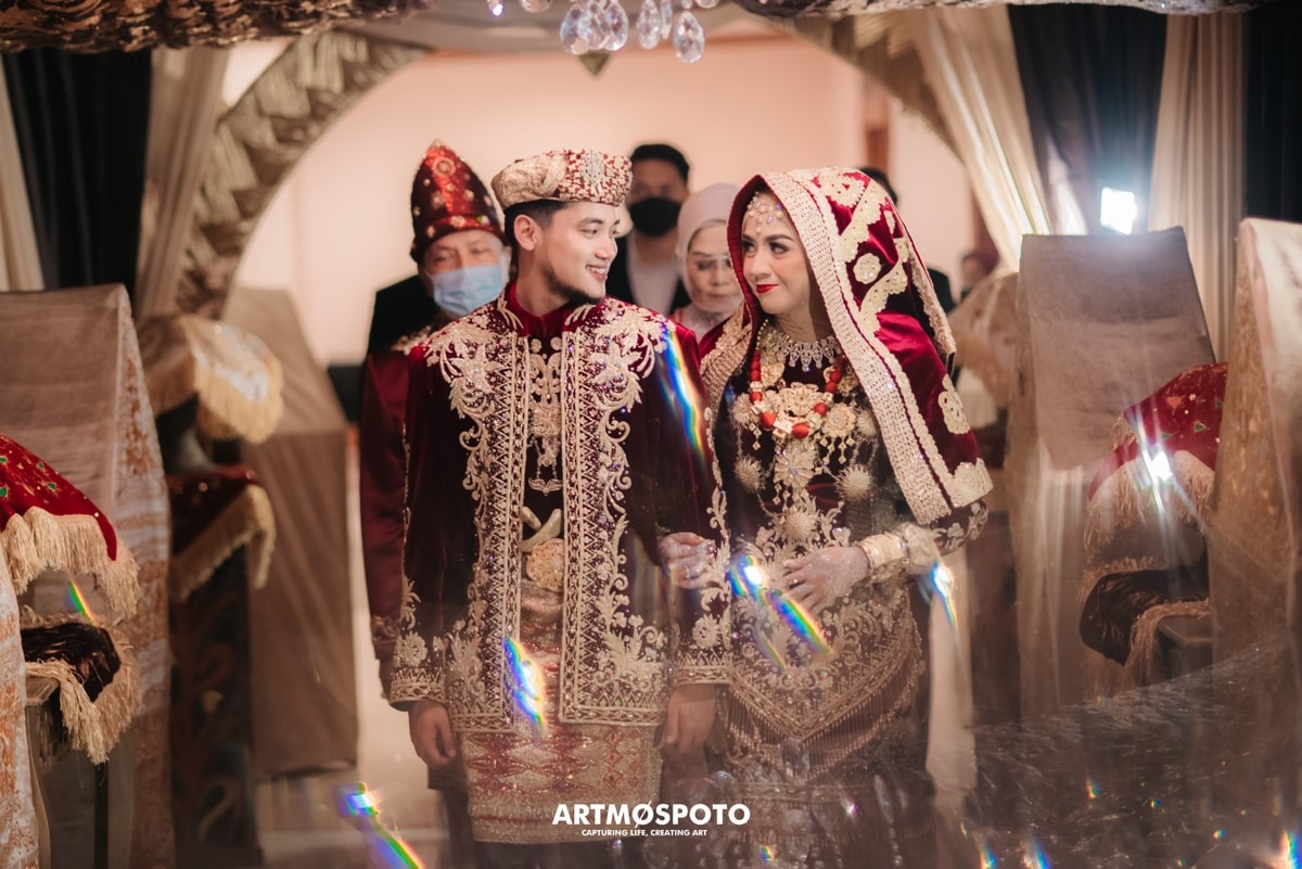 Tasha & Adit: Kecantikkan Pengantin Koto Gadang