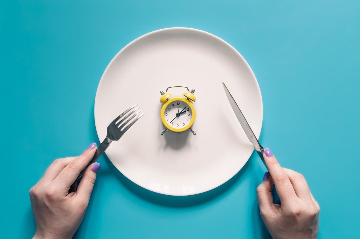 Intermittent Fasting: Menggali Lebih Dalam Konsep Puasa Terputus dan manfaatnya untuk Diet