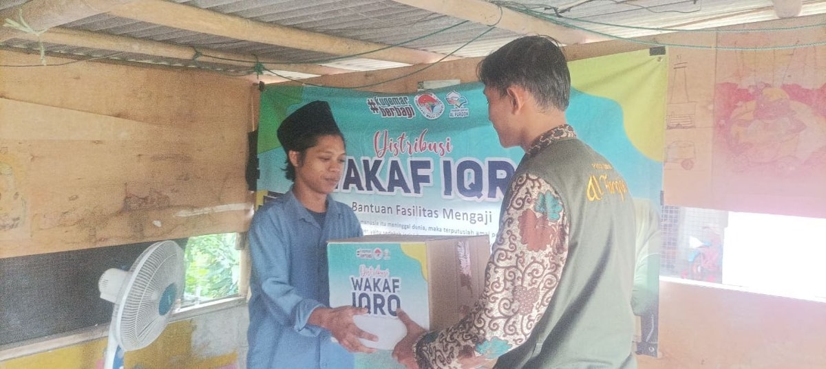 Distribusi Iqro Kepada TPA Al hidayah dan TPA Bani Ilyas