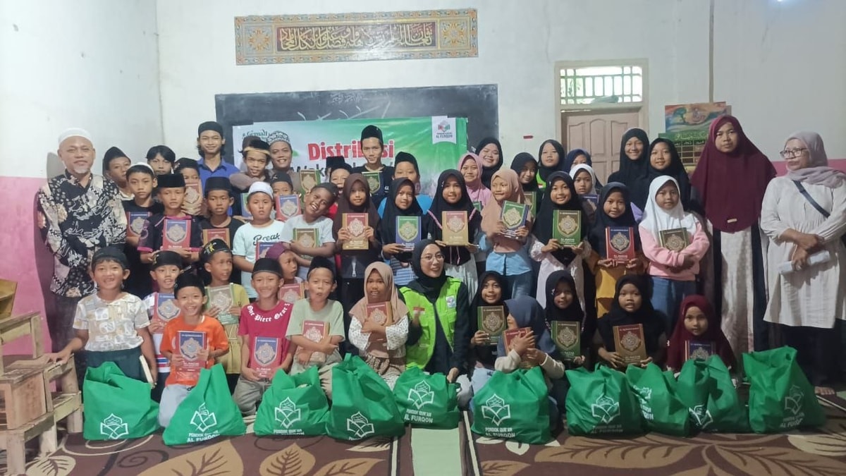 Penyaluran Mushaf Al Qur'an untuk Para Penghafal Qur'an di Ponpes Darul Ibtida
