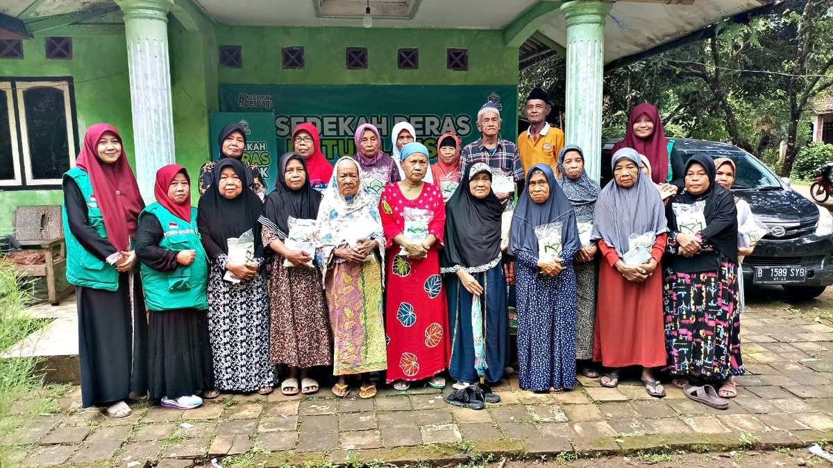 Laporan Distribusi Sedekah Baras Untuk Lansia