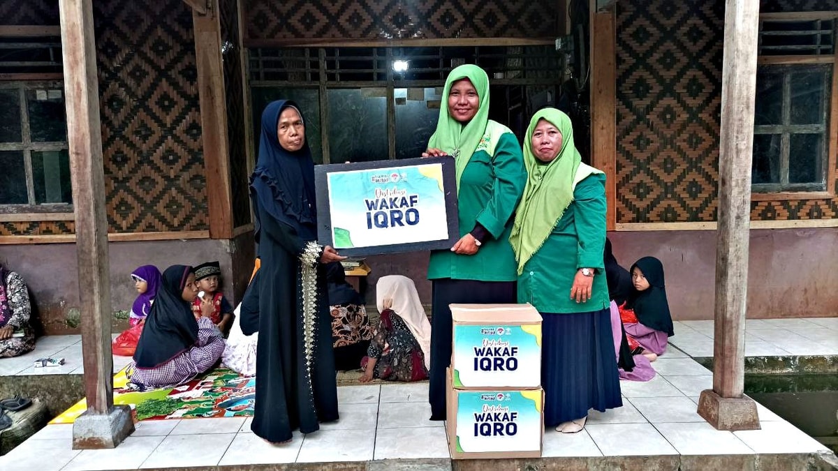 Laporan Program Distribusi Wakaf Iqro Ke Desa Mekarwangi Pandeglang Banten