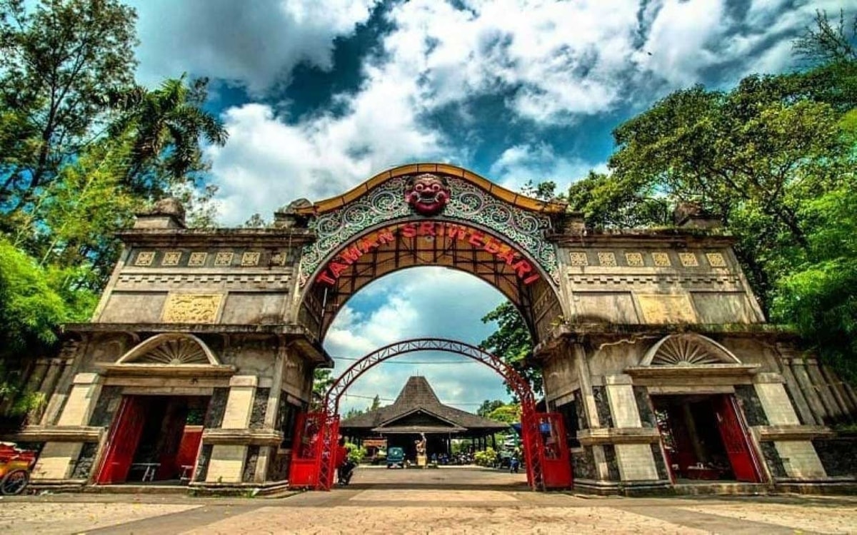 Taman Sriwedari