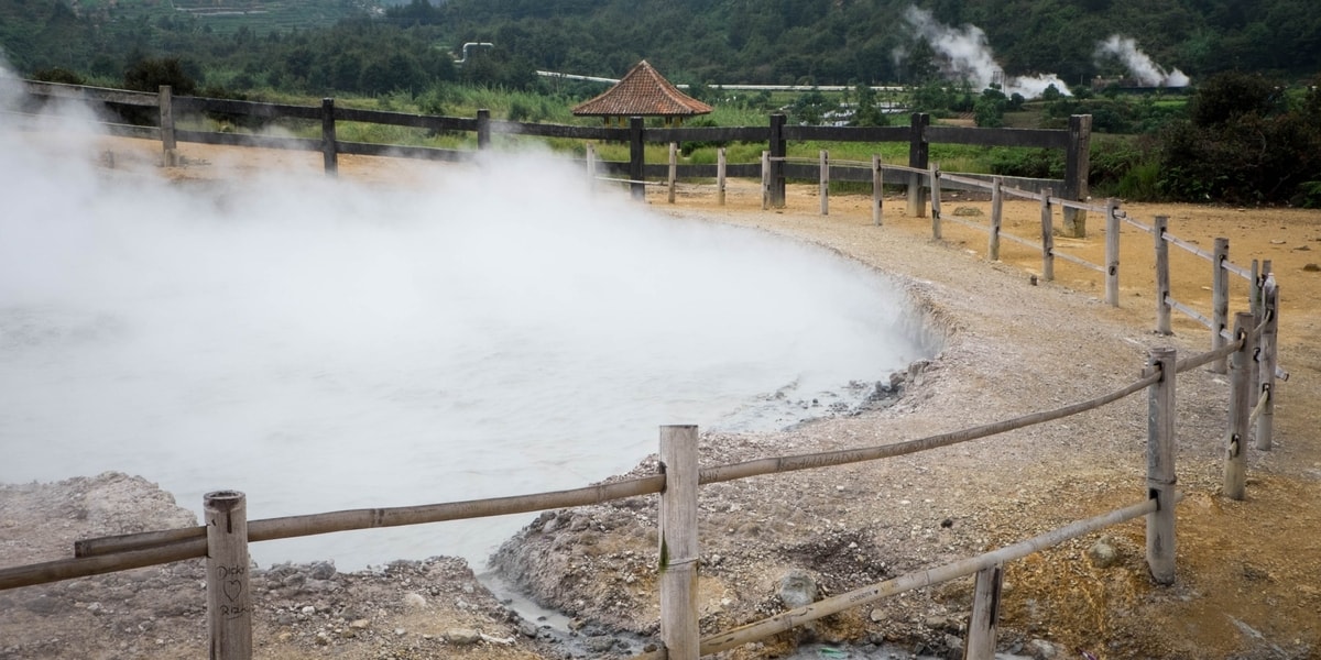 Kawah Sikidang, Dieng, Wonosobo