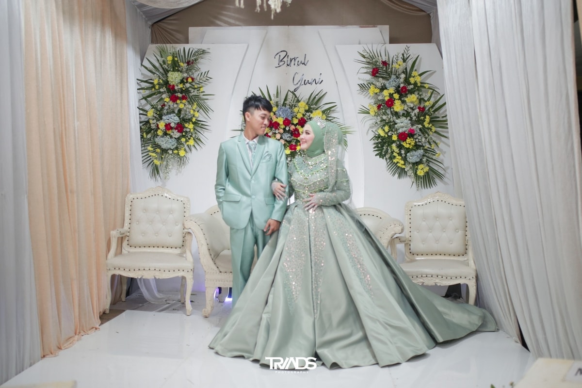 YUNI // BIRRUL