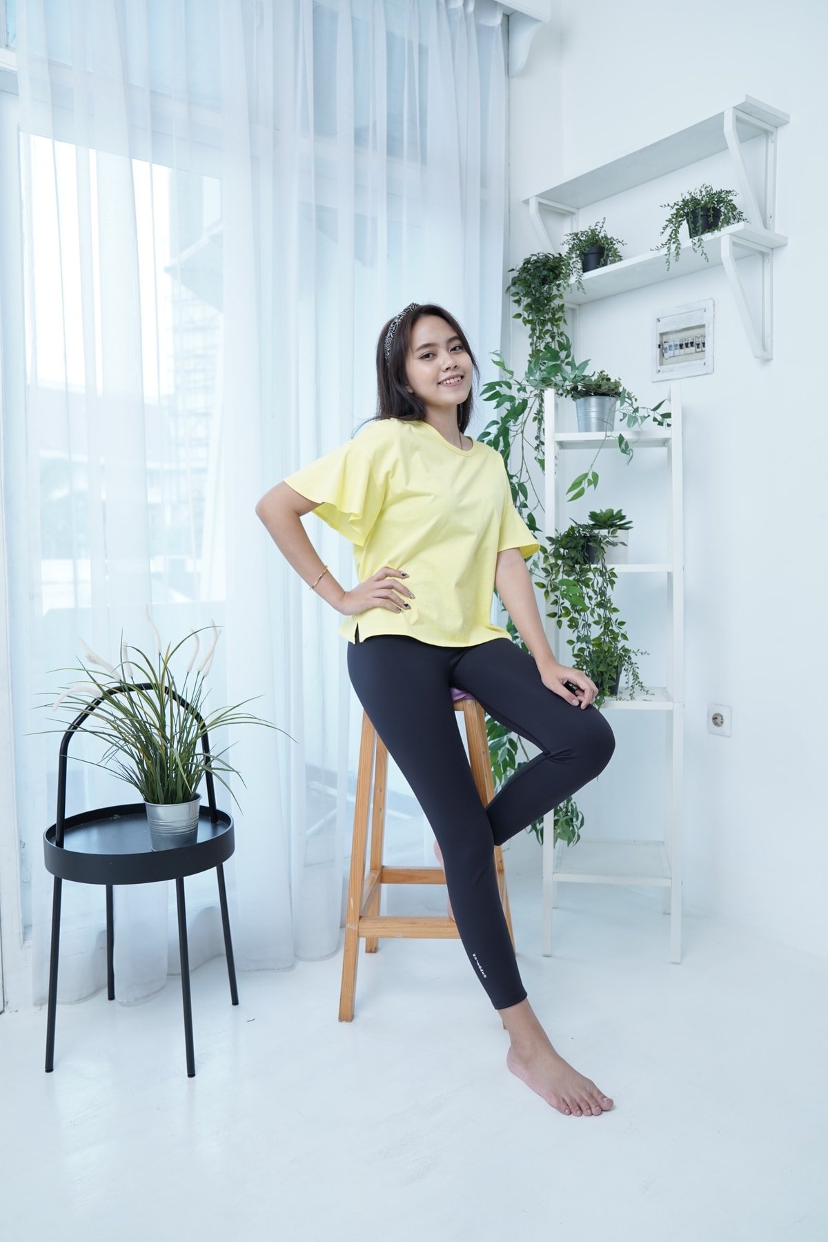 Warna Hitam