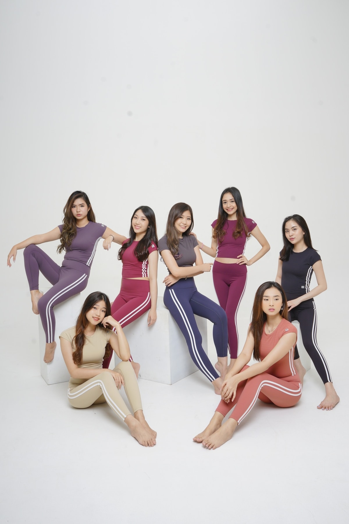 Lavender, Maroon, Navy, Burgundy, Hitam, Warm Beige, Coral Pink