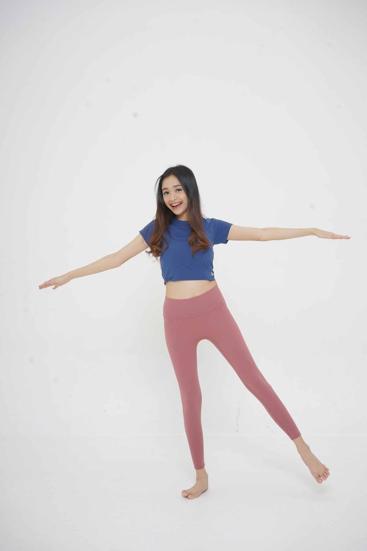 Atas - Blue, Legging - Indy Pink