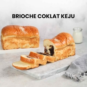 Foto Roti Brioche Coklat Keju 1
