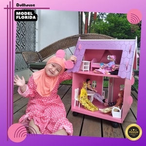rumah barbie, rumah boneka kayu