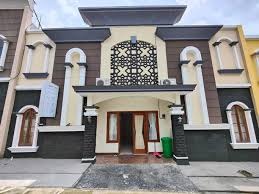 Menginap di Adiputra Guesthouse: Lokasi Strategis, Harga Bersahabat