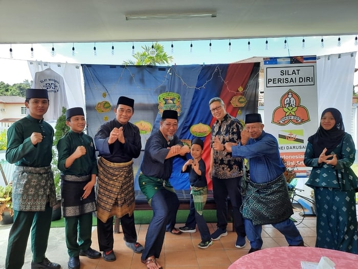Jejak Perisai Diri Brunei
