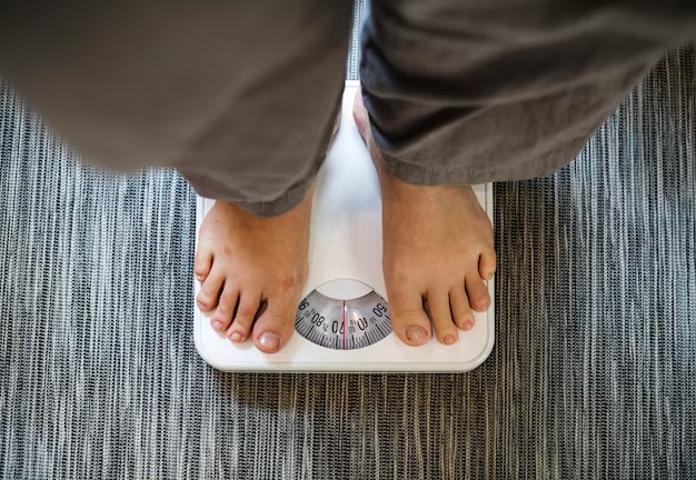 Liburan Jadi Momen “Balas Dendam” Makan? Waspadai Lemak Visceral & Atasi dengan BurnX Matcha