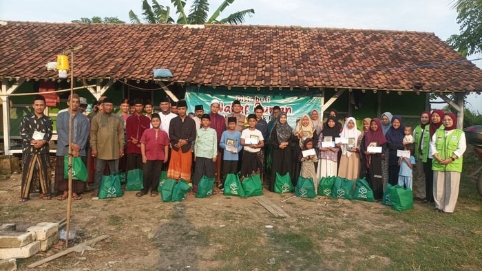 Alhamdulillah! Wakaf Al-Qur’an Telah Tersalurkan ke Pondok Pesantren Asma Badar