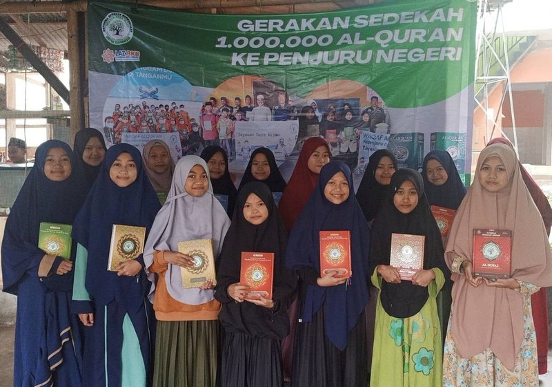 wakaf quran