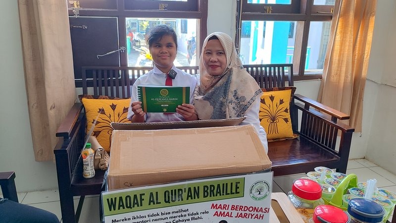 wakaf quran braille