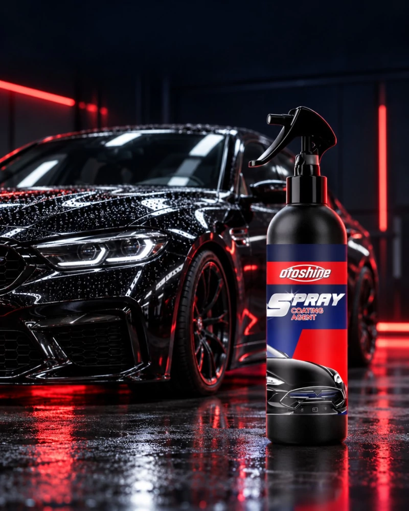 Botol OtoShine Spray Coating Agent di depan mobil hitam mengilap di studio