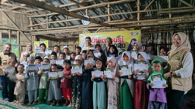 Wakaf Iqro Hadirkan Senyum Baru di TPA Nurul Qurani, Kemang Lebak – Bogor