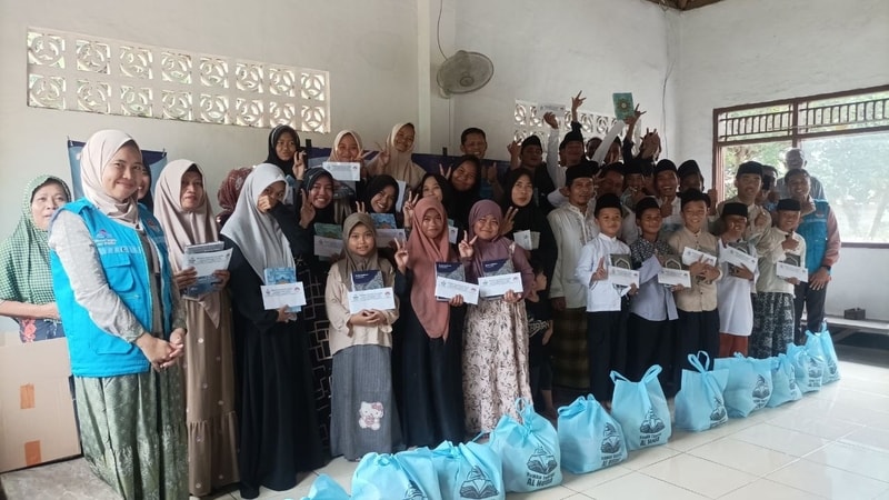 Alhamdulillah, Amanah Wakaf Quran Kembali Disalurkan ke Pesantren Miftahul Hasanah, Tangerang