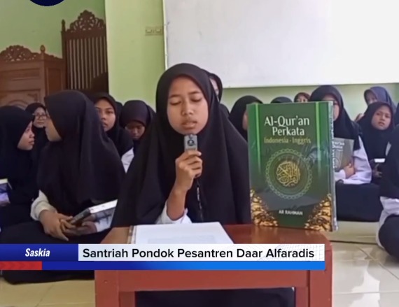 Terima kasih oleh Saskia dari Pondok Pesantren @madaralfaradis kepada Donatur-Donatur yang telah Berwakaf Al-Qur'an di Program Wakaf Al-Qur'an Yayasan Hashinah Umat Indonesia.🙏☺️

Terimakasih para Donatur Bapak Eko Heriyanto, Ibu Rokayah, dan Ibu Fardeka, yang sudah mempercayakan Yayasan Hashinah Umat Indonesia. Semoga Allah SWT mengabulkan semua hajatnya dan dilimpahkan keberkahan.. Aamiin yaa Robbal'aalamiin.☺️🙏