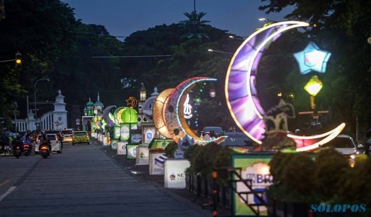 SOLO LIGHT FESTIVAL DAN KAMPUNG RAMADHAN SEMARAKKAN BULAN SUCI DI KOTA SOLO