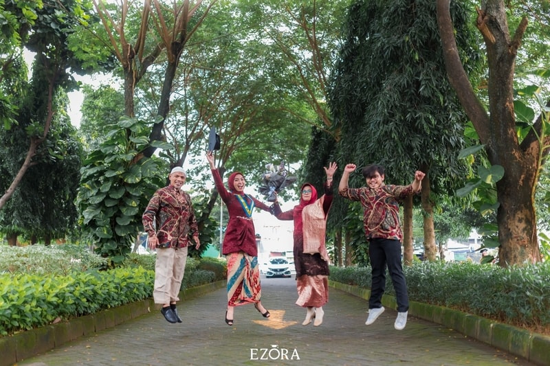 Zahra - Univ Mercu Buana